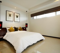 Вилла с 3 комнатами в Two Villas Holiday Oxygen Style Bangtao Beach
