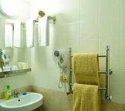 Номер первой категории без вида в Лермонтова 8