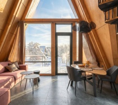 Дом с большим диваном №2 в Трофимов Берег