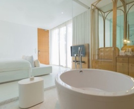 Двухместный Garden номер Deluxe с балконом двуспальная кровать в Sala Samui Chaweng Beach Resort