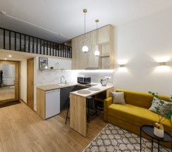 Апартаменты комфорт в Кarl House