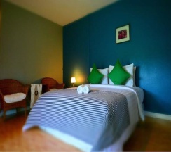 Двухместный номер Deluxe двуспальная кровать в Home and Hill Resort