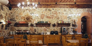 Алтун: Мини-отель Барский флигель