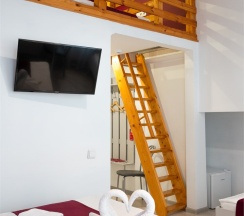Семейный номер в Iq hotel