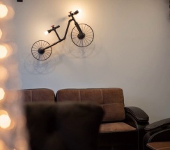 коттетдж шестиместный в Леона