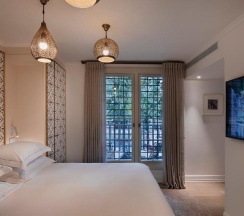 Двухместный номер Standard с балконом двуспальная кровать в The Drisco Hotel Tel Aviv - Relais & Chateaux