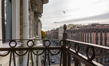 Двухместный улучшенный с балконом в Offenbacher Hotel