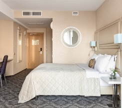 Делюкс панорамный в Kostas