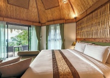 Номер Deluxe в Aonang Fiore Resort