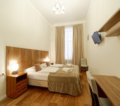 Двухместный номер с двуспальной или двумя односпальными кроватями в Светлый у Эрмитажа