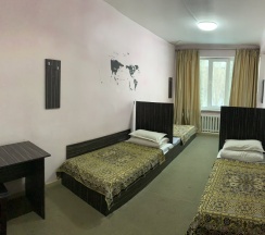 Кровать в общем номере в Lucky Star