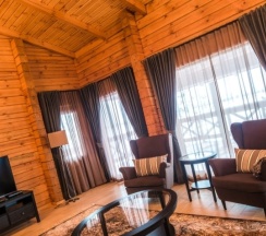 6-и местный улучшенный дом в Западном поселке в Бутик