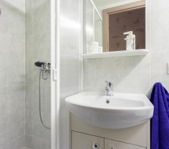 Apart-Rooms Blokhina | Стандарт с 1 двуспальной кроватью в Apart rooms on Blokhina