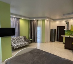 Студия с балконом и с красивым видом из окна в Sertidi