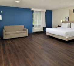 Двухместный номер Standard двуспальная кровать в Spark by Hilton Dallas Market Center