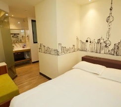 Двухместный номер No Window (двуспальная кровать) в Meego Qingwen Hotel