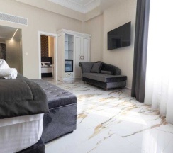 Люкс с видом на море в Modern Luxury Hotel