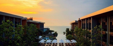 Двухместный номер Deluxe с балконом 2 отдельные кровати в Renaissance Pattaya Resort & Spa