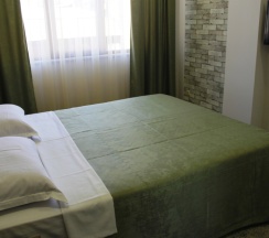 Двухместный номер Economy с видом на город двуспальная кровать в Отель Regard Yerevan