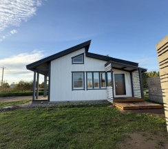 Четырёхместный семейный коттедж с видом на внутренний двор в Ракита