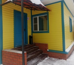 Домик на шесть мест (первый этаж 3, второй этаж 3) в Камелия