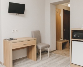 Двухместный номер Comfort с видом на парк двуспальная кровать в Паустовский
