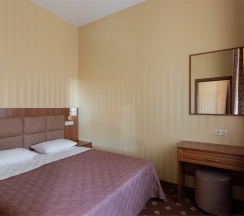 Апартаменты с эркером и душем в My Favourite Garden Hotel