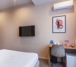 Двухместный номер с частичным видом на море в Kinney hotel sea view