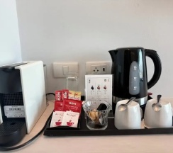 Номер Deluxe с балконом в The Bloc Hotel Phuket