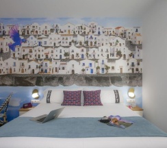 Двухместный номер Standard с балконом двуспальная кровать в Casual Ilbira Granada Hotel