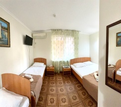 Номер 4х местный комфорт (корпус Б) в LooBeach SeaView