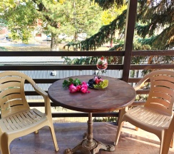 Двухкомнатный Шестиместный Семейный номер  в Уральские самоцветы