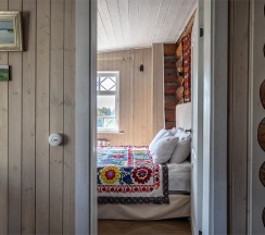 Зелёный Дом, ул. Теремки, 8 в Зеленый дом