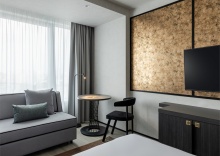 Номер стандарт с 1 двуспальной кроватью и диваном в Hyatt Place Ekaterinburg