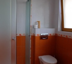 Коттедж 5тикомнатный в Lifar