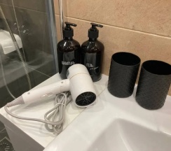 Двухместные апартаменты c 1 комнатой (двуспальная кровать) в Апартаменты Дизайнерские Премиум-Класса в Центре Рыбинска | Улица Чкалова | Для 4-х Гостей