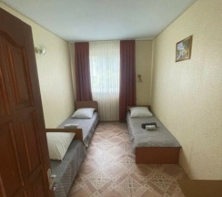 Трёхместный эконом в Аннетте