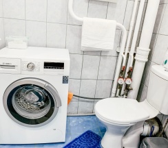 Четырёхместные апартаменты c 1 комнатой с балконом и с красивым видом из окна в Квартира Люкс в Центре