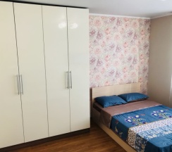 Апартаменты -студия Савиных 4а в Квартировъ