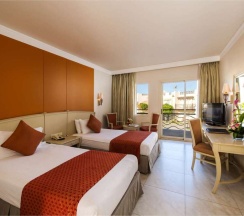 Номер Standard рядом с пляжем в Concorde El Salam Sharm El Sheikh Front Hotel