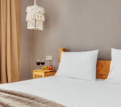 Четырёхместный номер Superior с балконом в Villa Blanca