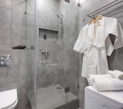 Люкс Ponte D'Oro с видом на бухту и мосты, Тигровая 16А в Panorama Suites Group