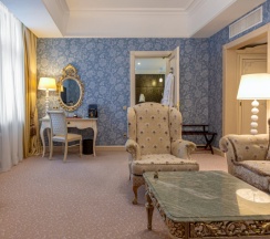 Люкс Высотка в Radisson Collection Москва
