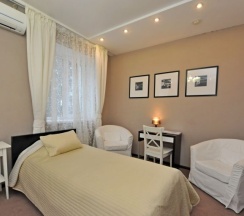 «Полулюкс Семейный» 5-ти местный, (№204) в MotoStop