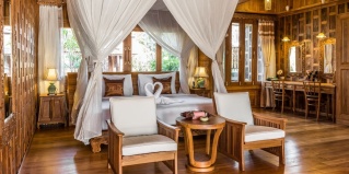 пляж Натай: Курортный отель Santhiya Phuket Natai Resort & Spa
