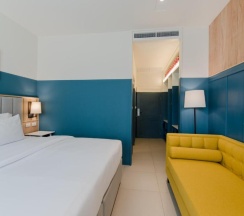 Двухместный номер Deluxe с видом на бассейн двуспальная кровать в Sugar Marina Resort - ART - Karon Beach