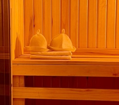 Барнхаус с сауной и банным чаном 2+2 в Креницы