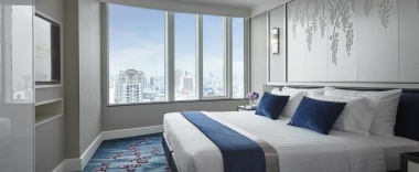 Четырёхместный номер Executive двуспальная кровать в Grande Centre Point Sukhumvit 55