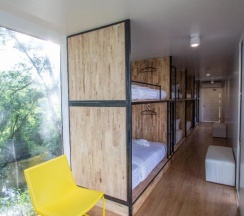 Кровать в общем номере в Ducati Bike Box Hostel