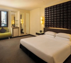 Двухместная студия (двуспальная кровать) в The Davis Bangkok Hotel
